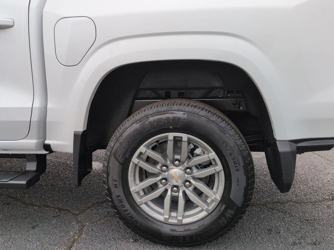 2026 Chevrolet Colorado LT - Photo 33