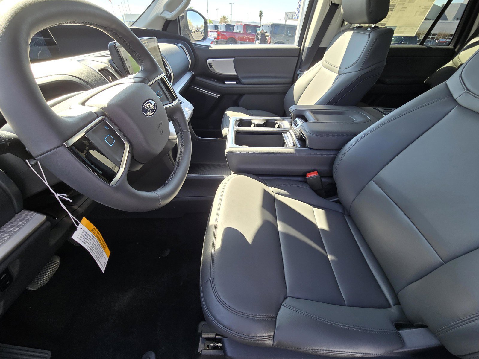 New 2026 Star White Metallic Tri-Coat Ford Active image 10