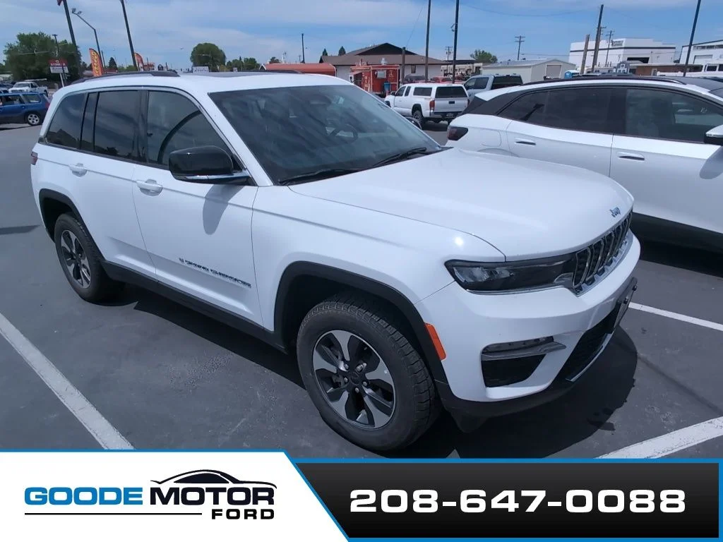 2024 Jeep Grand Cherokee 4xe 4x4's photo