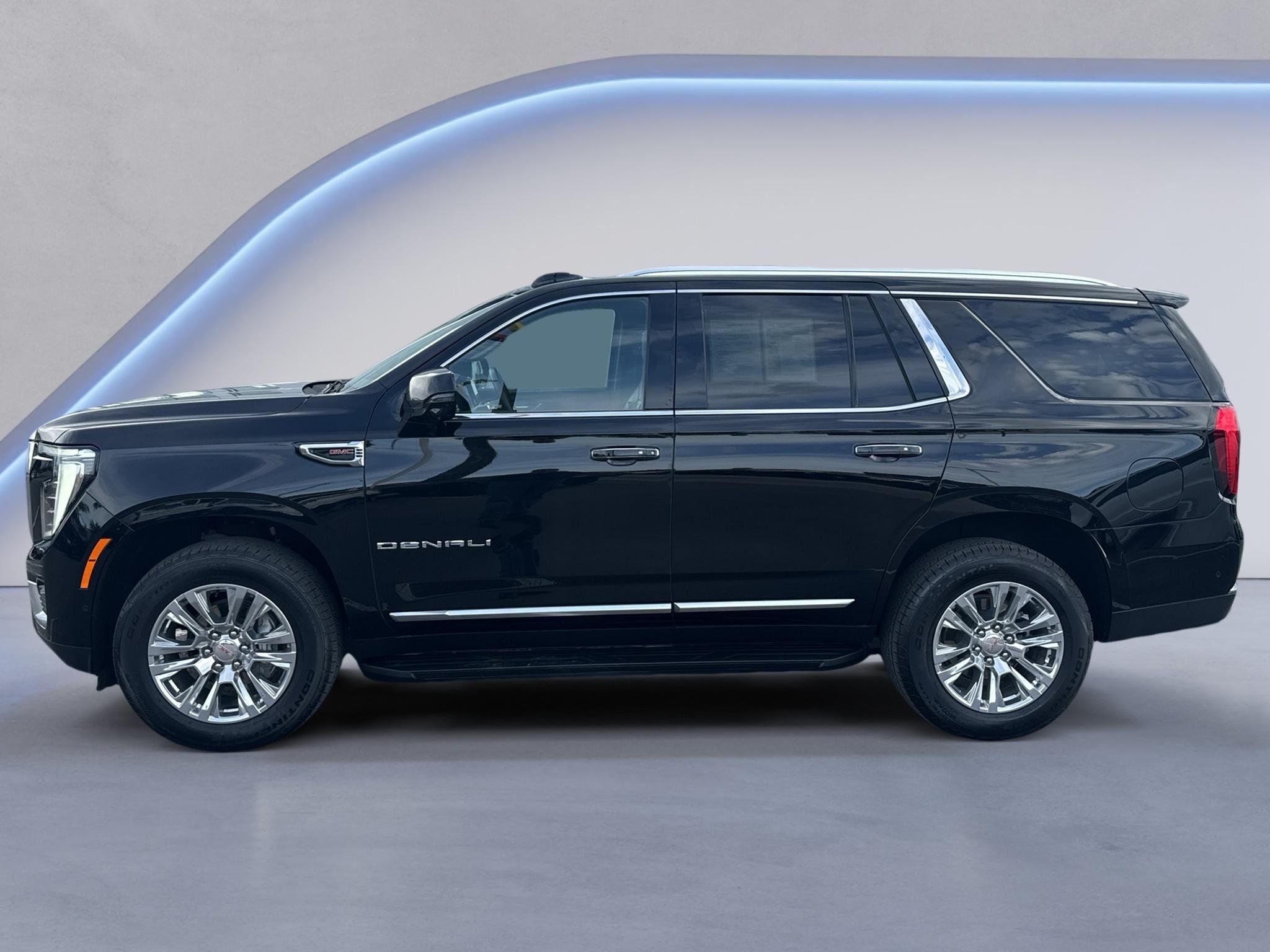 Used 2025 Onyx Black GMC Denali image 2
