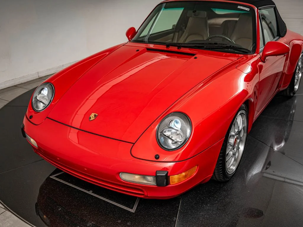 Used 1995 Guards Red Porsche  image 19