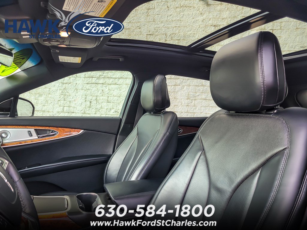 Used 2020 Infinite Black Lincoln Reserve image 9