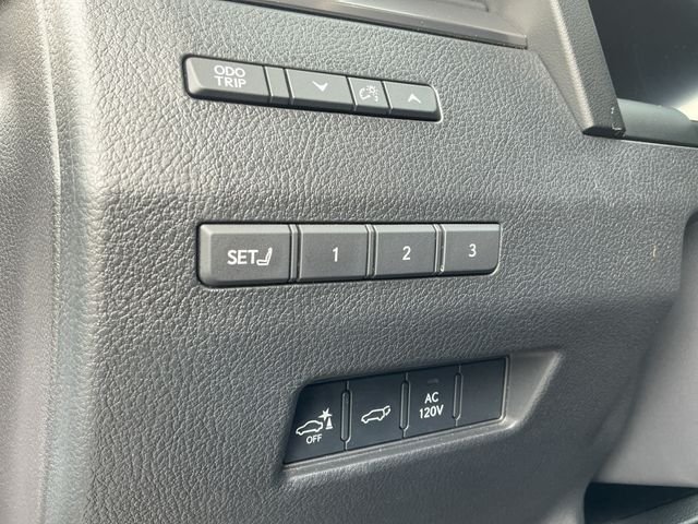 2024 Lexus GX Luxury - Photo 29