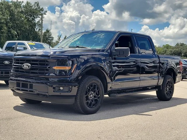 Used 2024 Black Ford XLT image 35