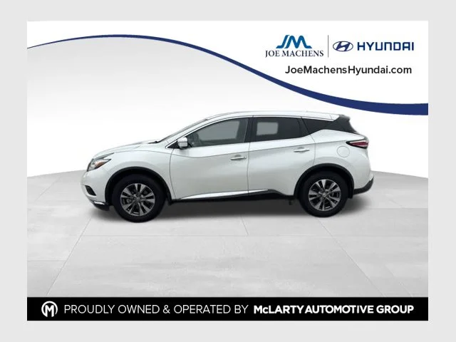 Used 2015 White Nissan S image 1