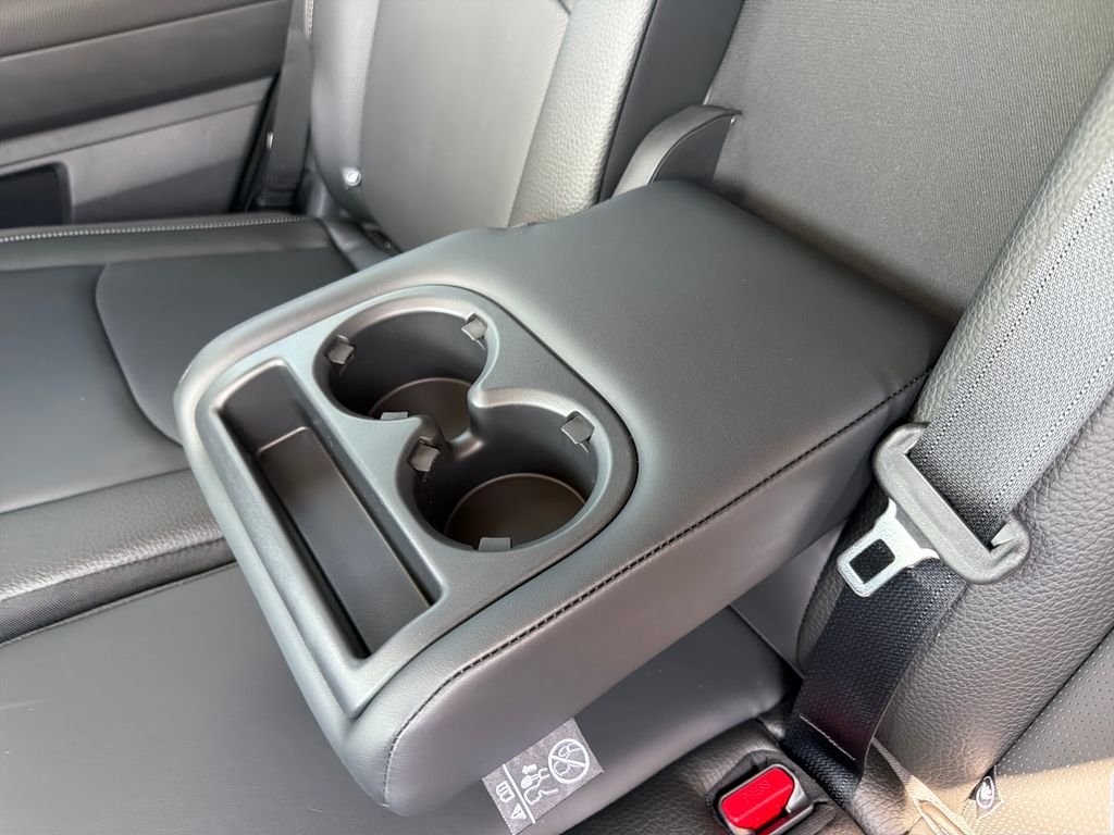 New 2026 Nissan Pathfinder SL 4D Sport Utility