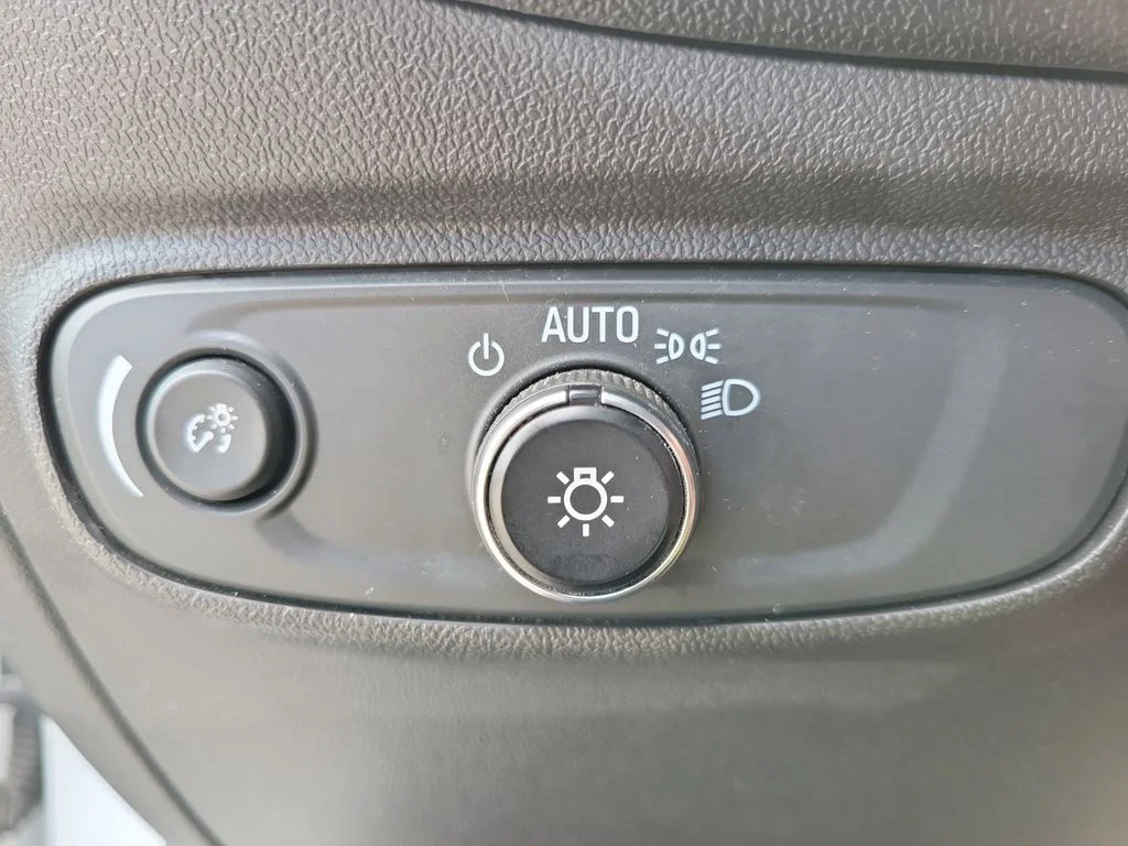 2020 Chevrolet Equinox 2FL - Photo 20