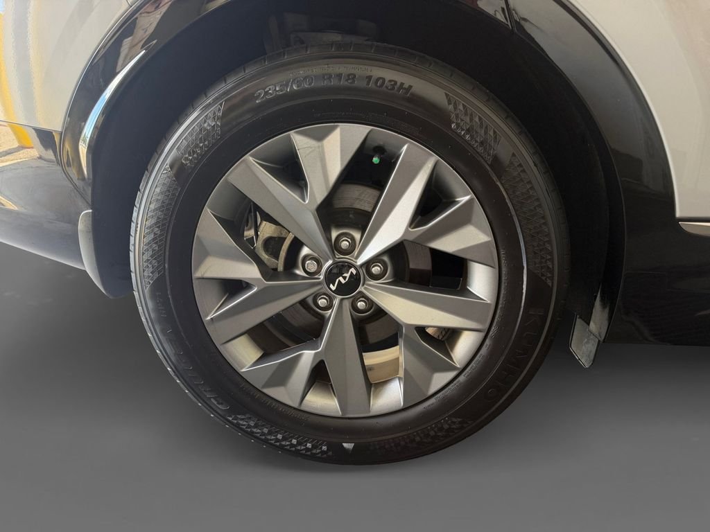 Used 2025 Gray Kia SX image 11