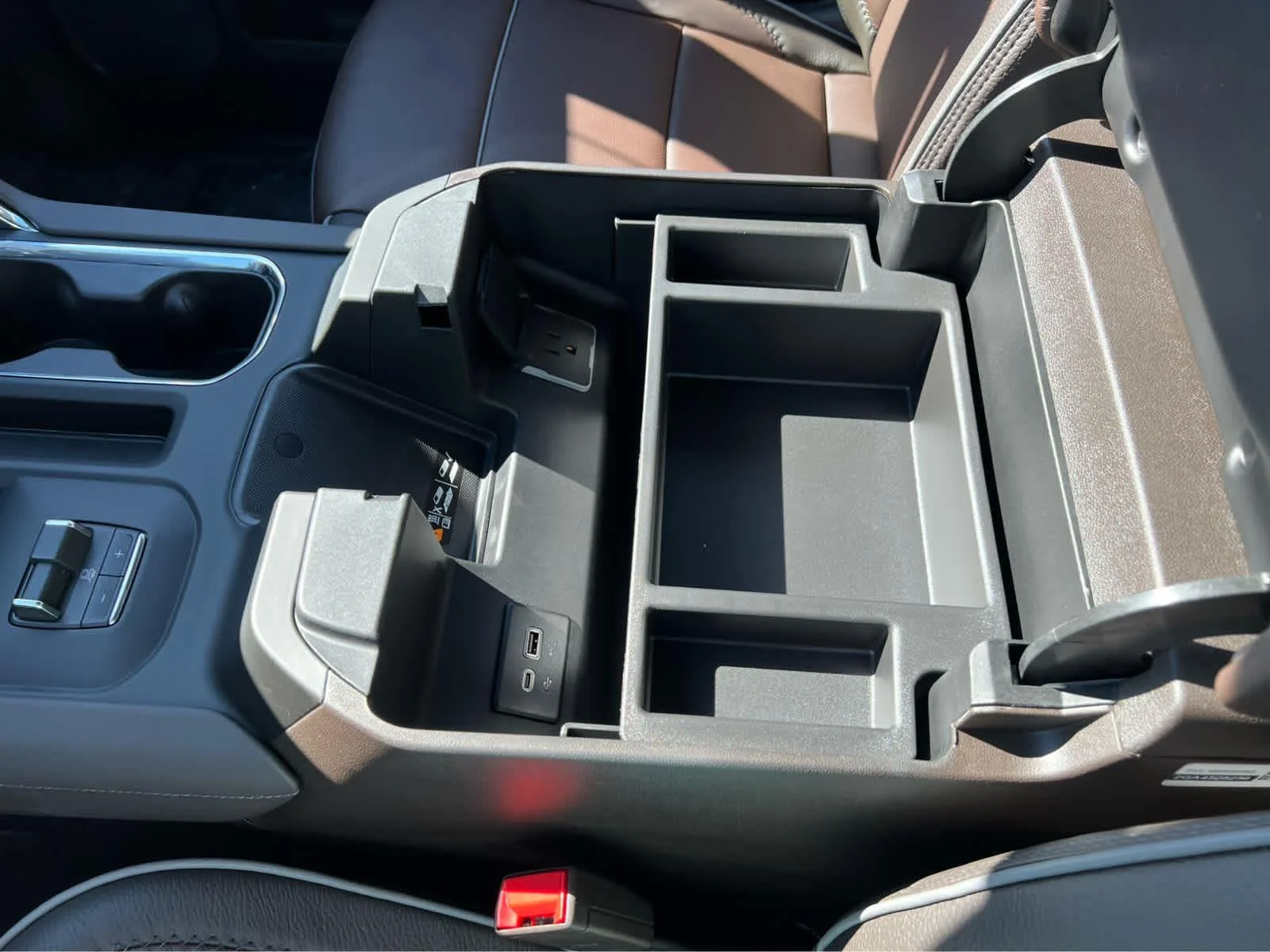 2026 GMC Sierra 3500HD Denali - Photo 25