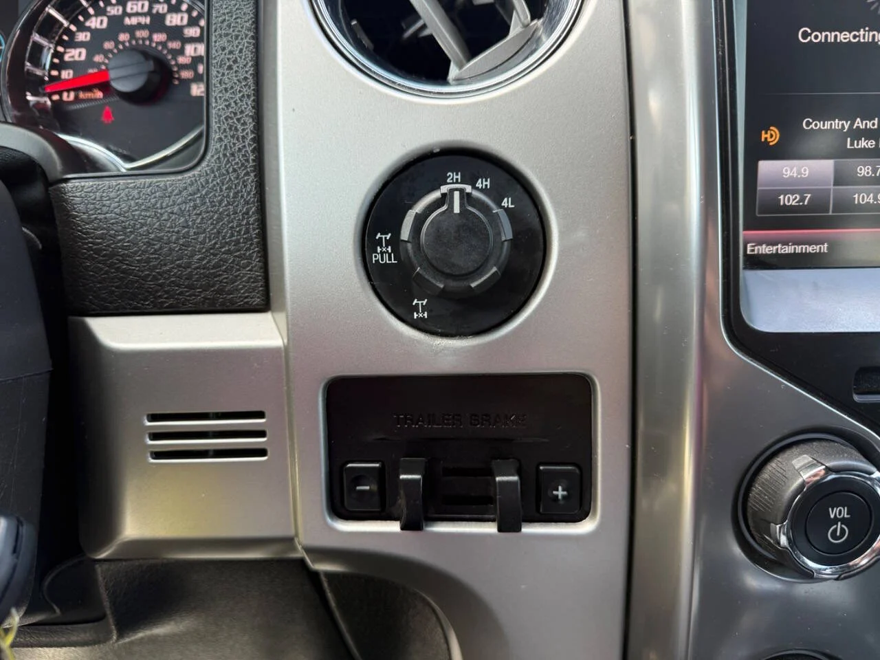Used 2013 Gray Ford FX4 4x4 4dr SuperCrew Styleside 5.5 ft. SB image 28