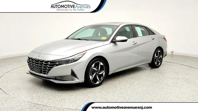 2021 Hyundai Elantra SEL IVT SULEV *Ltd Avail* w/ Premium Package & Convenience Pkg