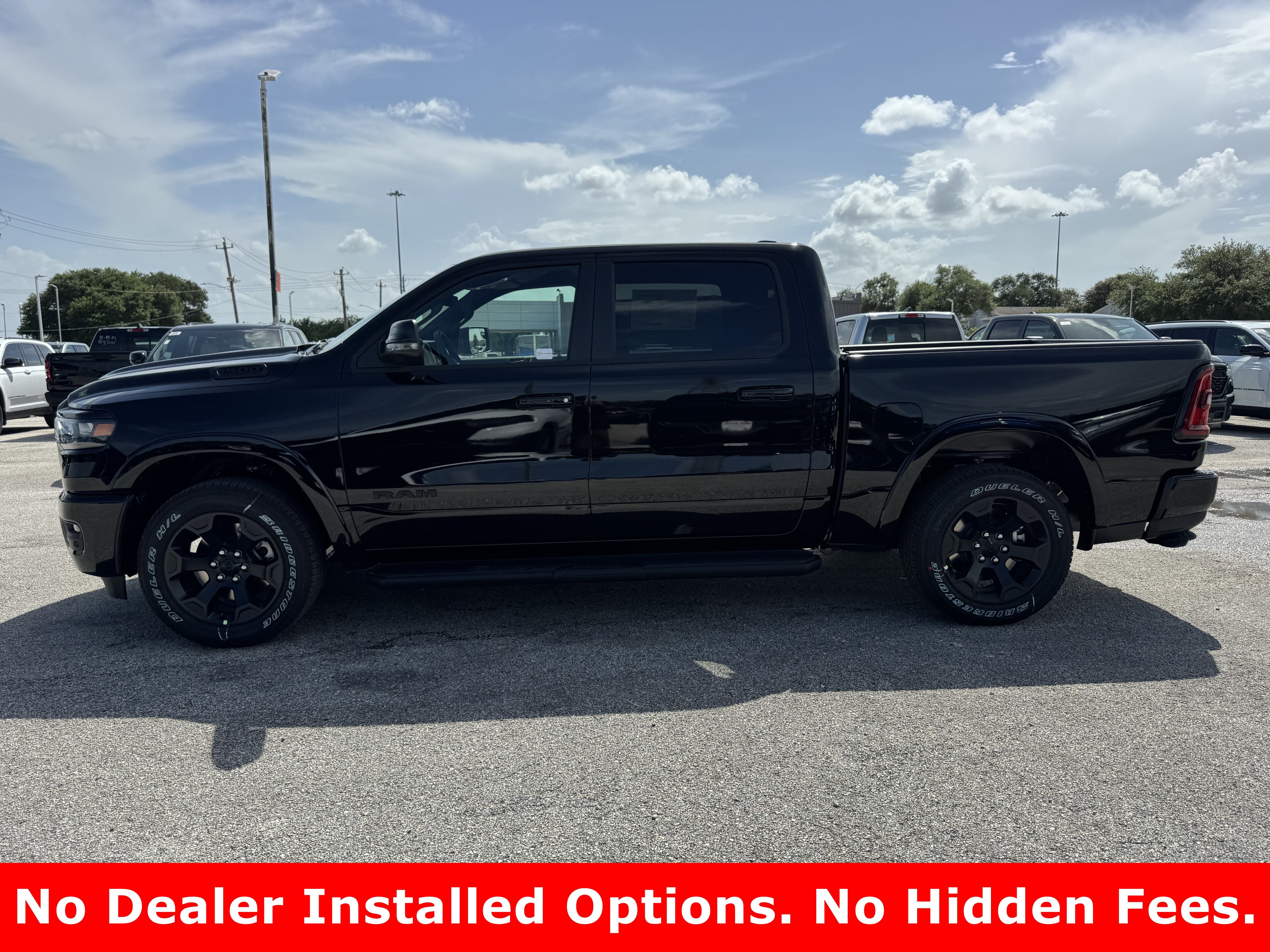 New 2026 Diamond Black Crystal Pearl-Coat Exterior Paint RAM Lone Star image 4