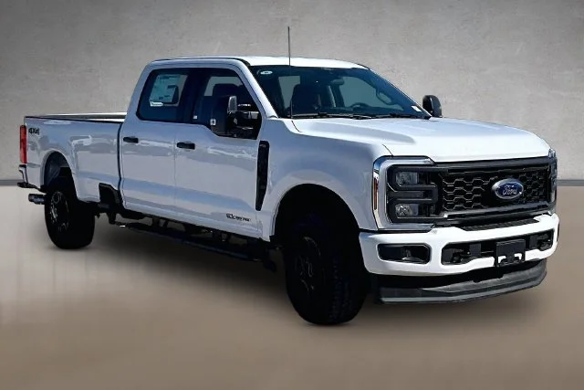 New 2026 White Ford XL image 2