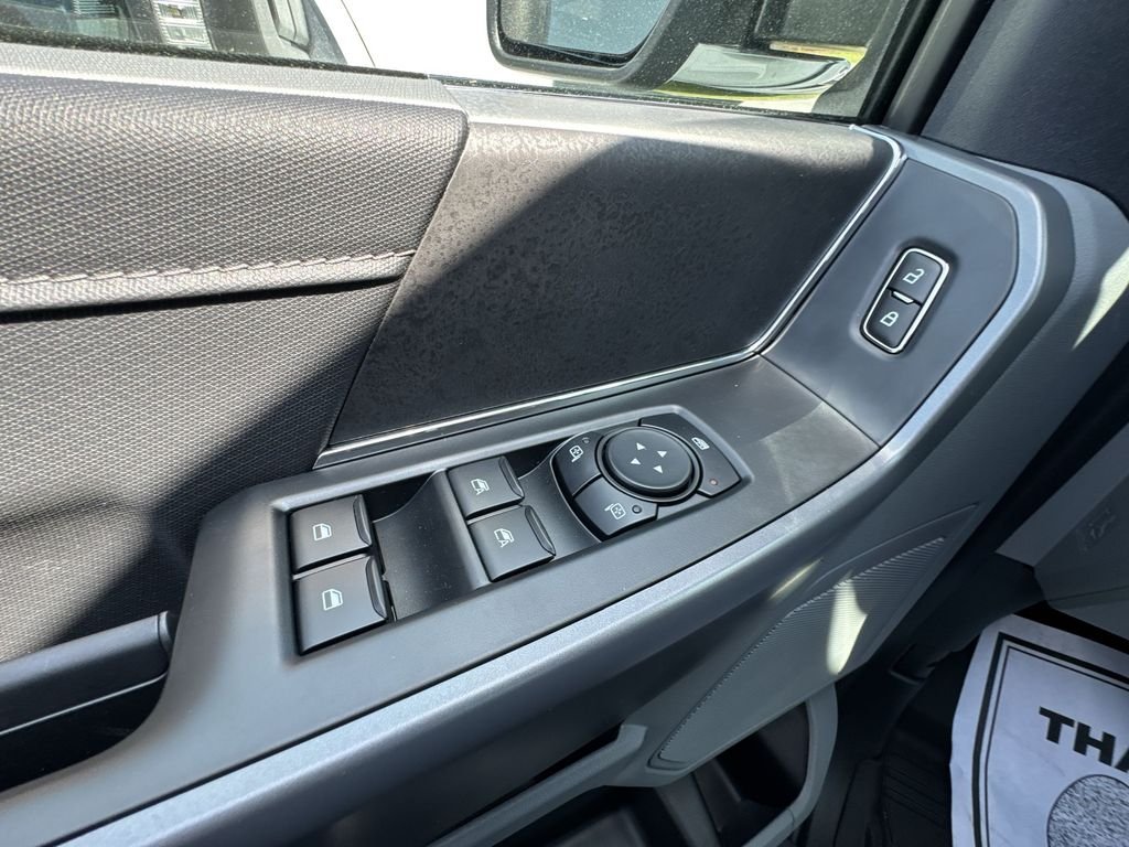 New 2026 White Ford XLT image 5