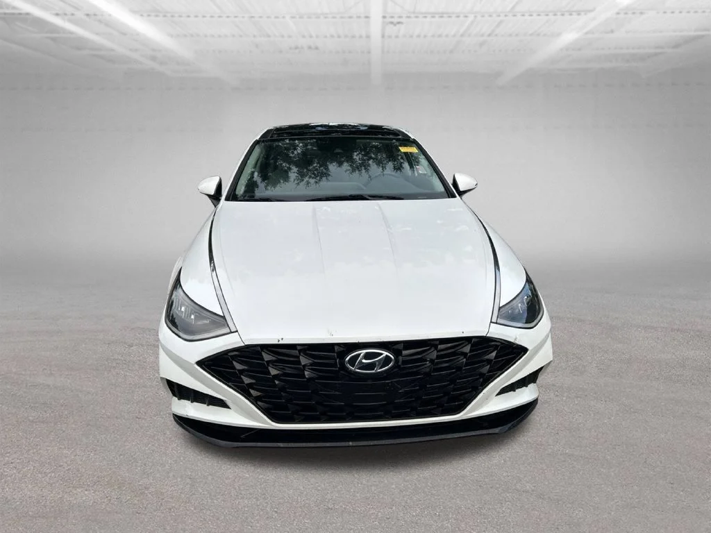 Used 2021 Gray Hyundai SEL image 8
