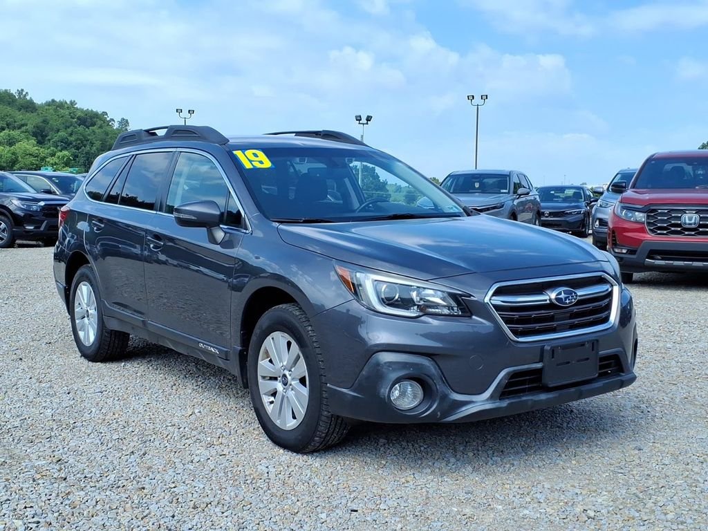 Used 2019 Gray Subaru 2.5i Premium image 1