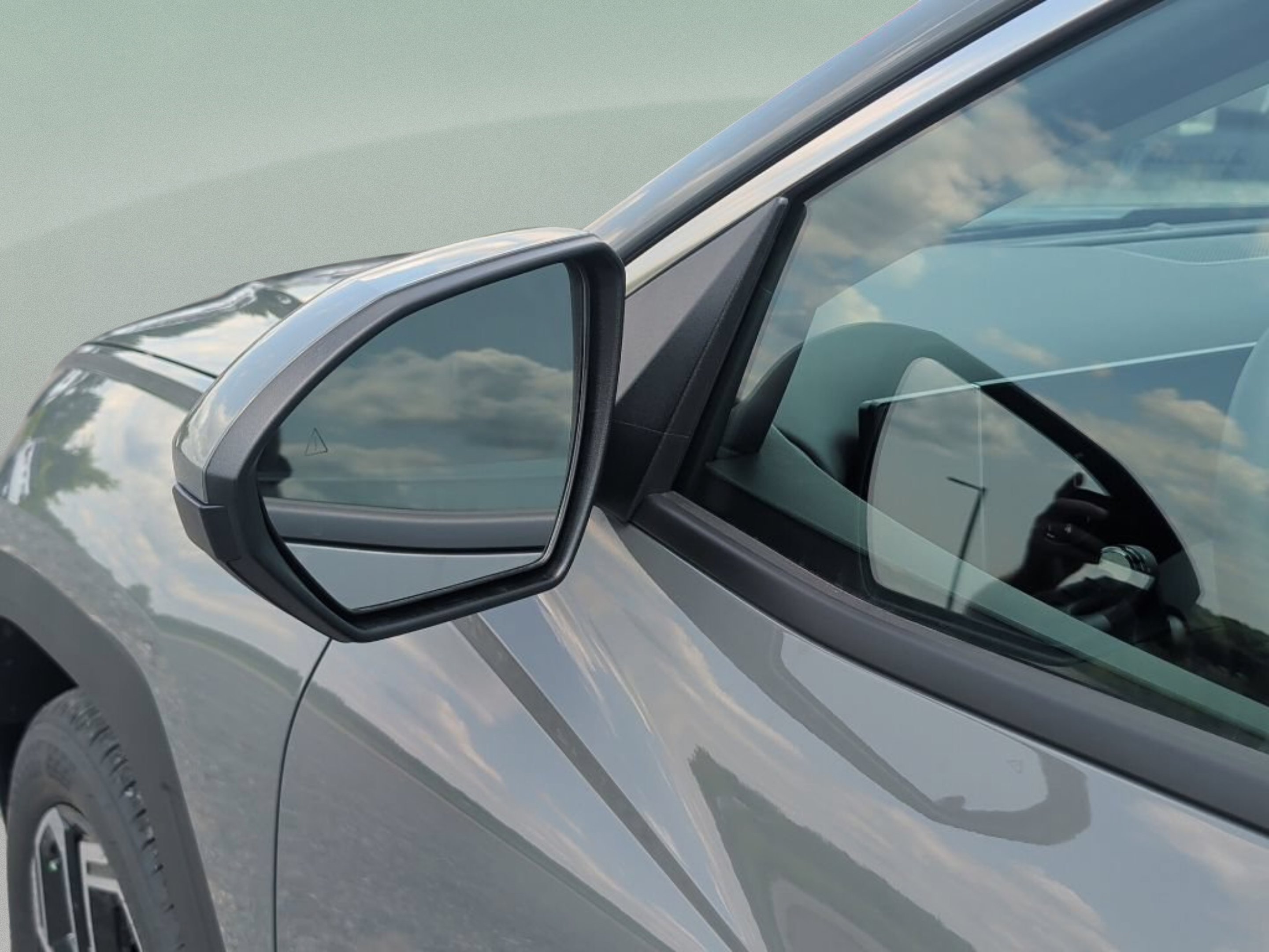 New 2026 Hampton Gray Hyundai SEL Plus image 44