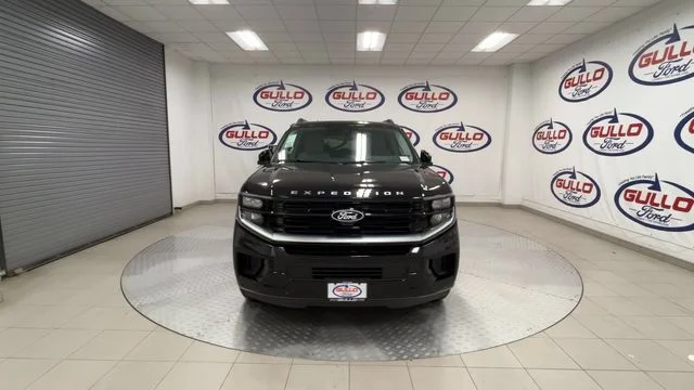 New 2027 Agate Black Metallic Ford Platinum image 4