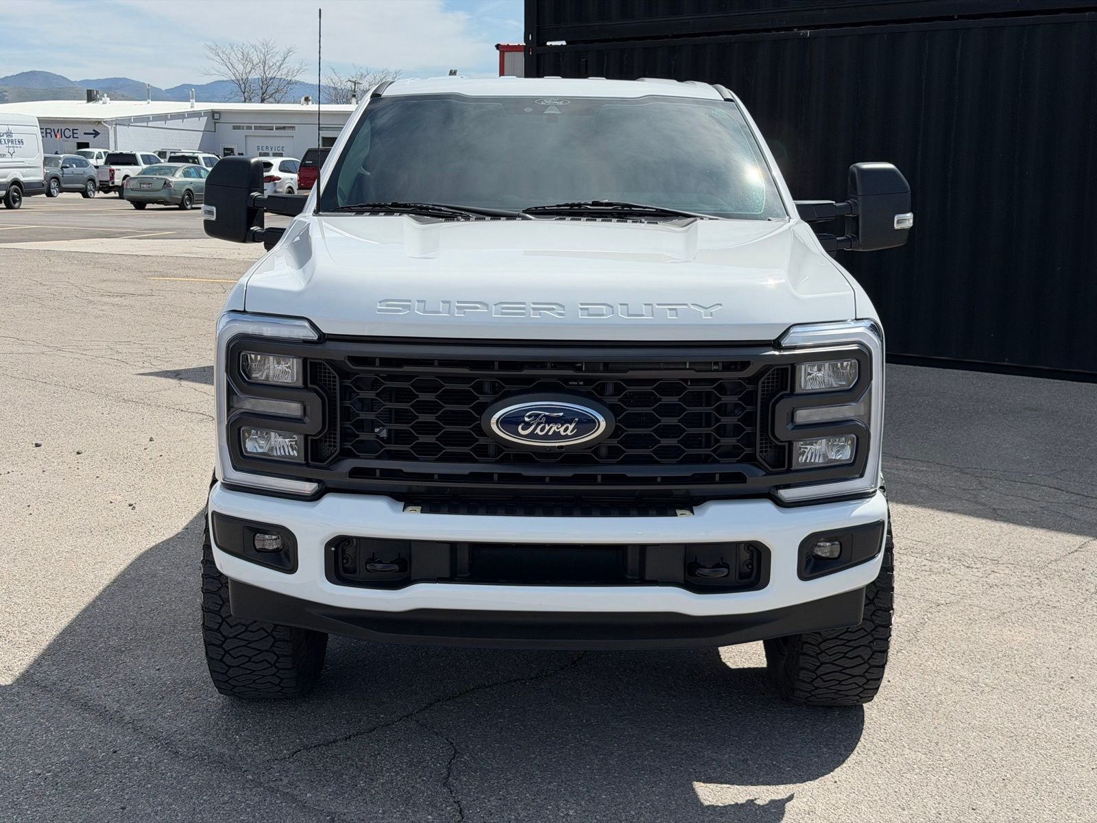 View vehicle photo 3