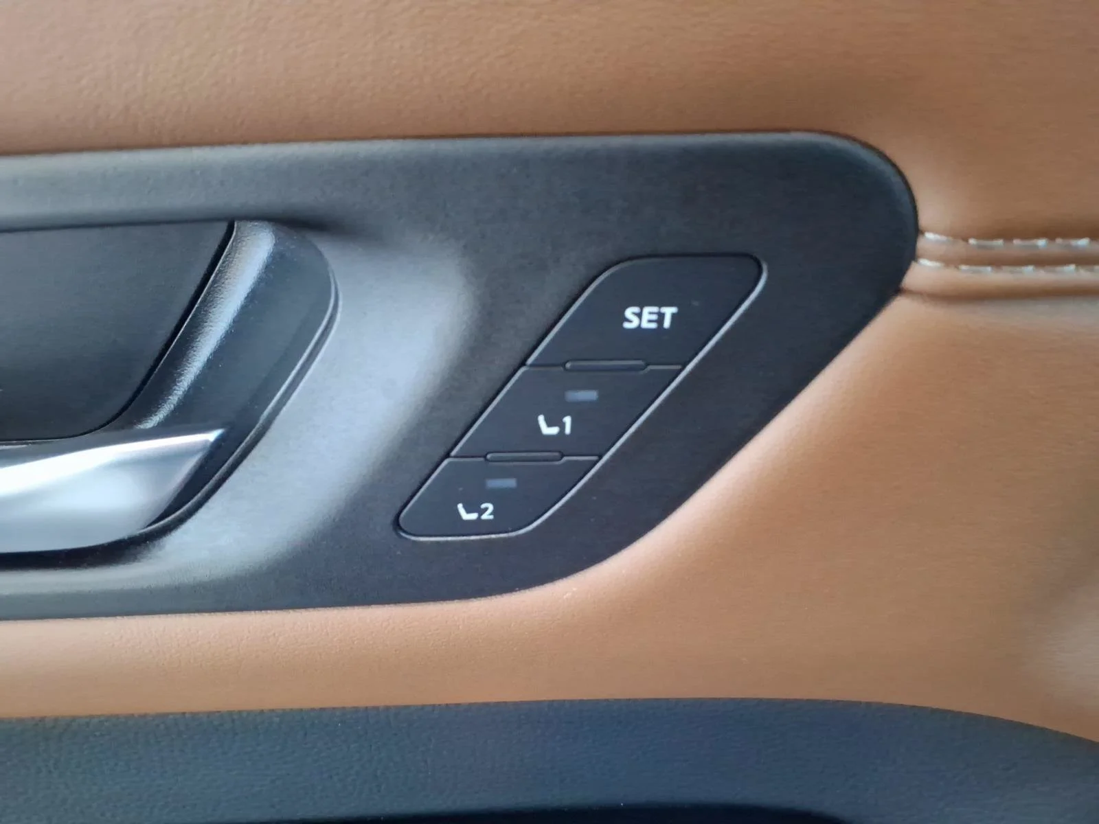 Certified Used 2025 Baja Storm Nissan Platinum image 27