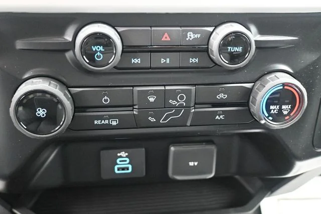 New 2026 Agate Black Metallic Ford F-250® XL image 12