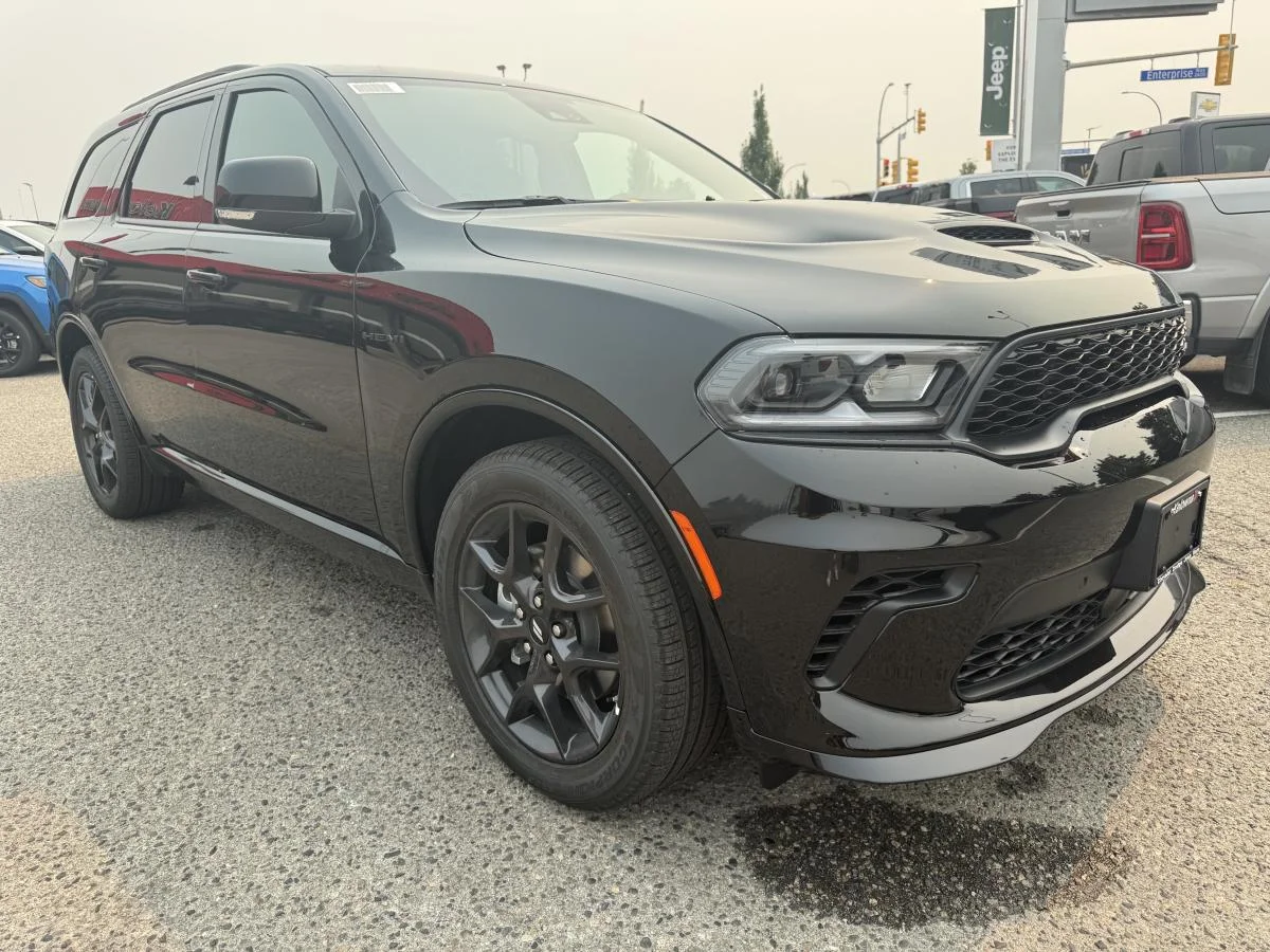 New 2026 Black Dodge Gt Hemi V8 Premium image 10