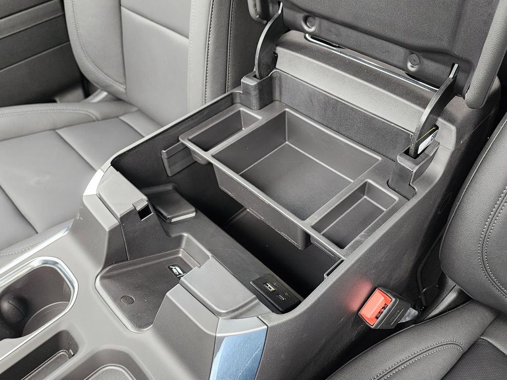 2026 GMC Sierra 1500 SLT - Photo 33