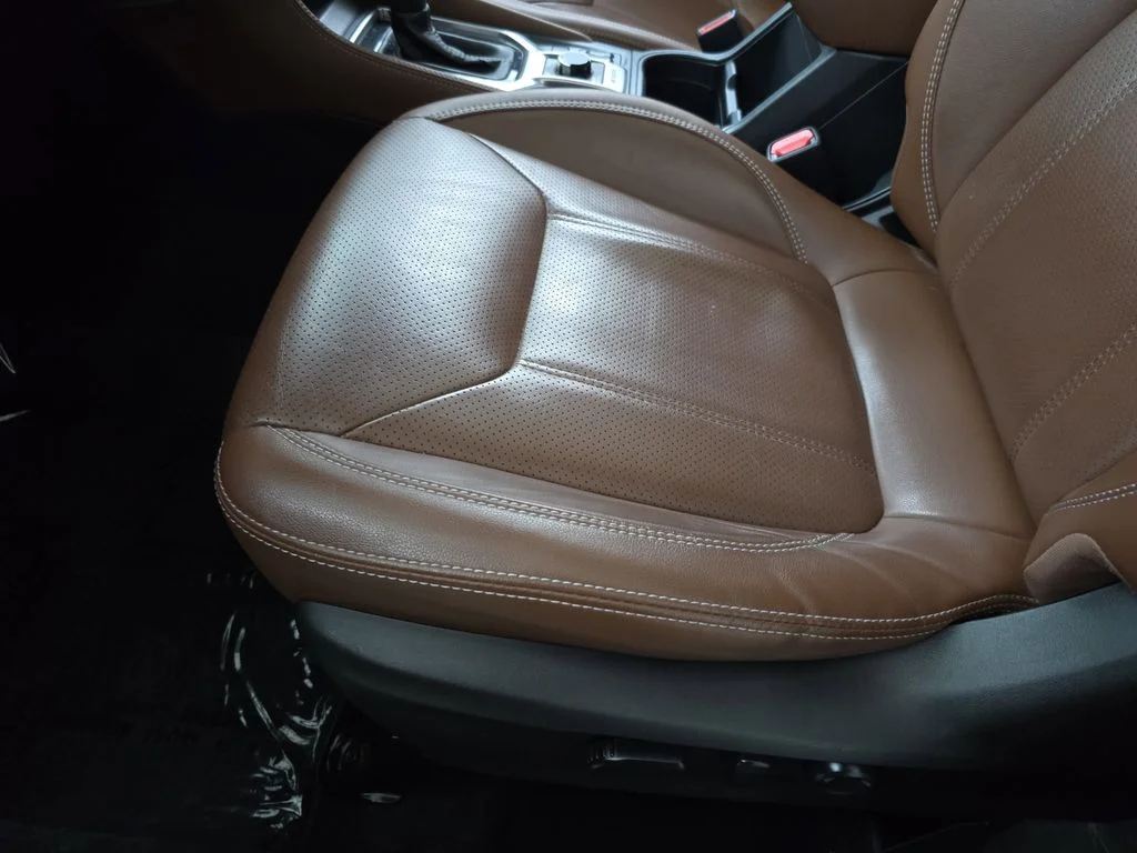 Used 2020 White Subaru Touring image 30