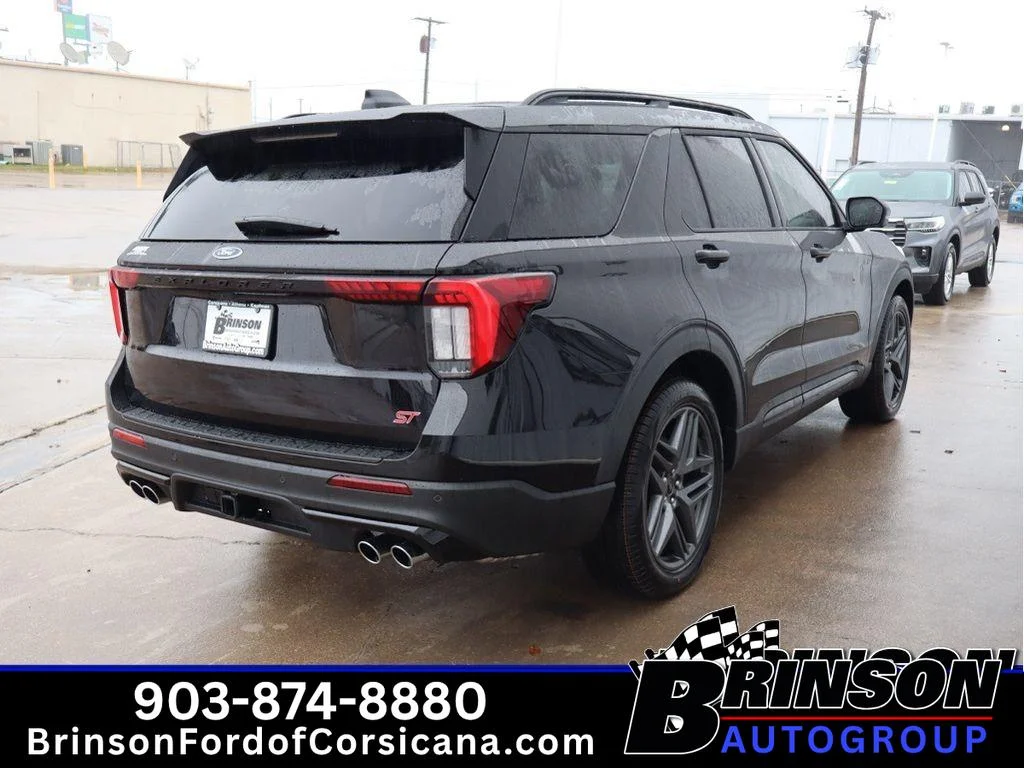 New 2026 Agate Black Metallic Ford ST image 5