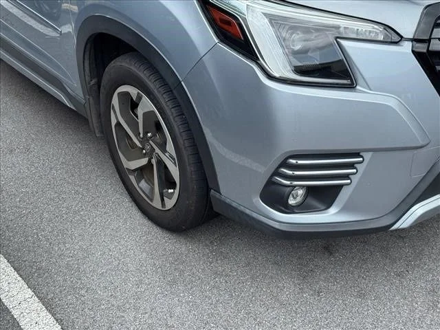 Used 2022 Silver Subaru Touring image 11