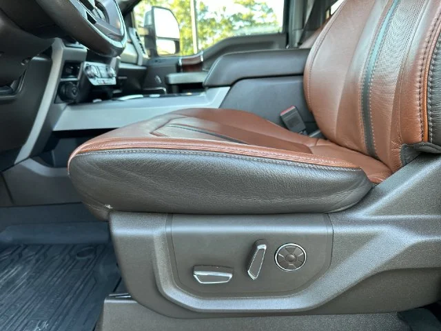 Used 2021 Blue Ford King Ranch image 13