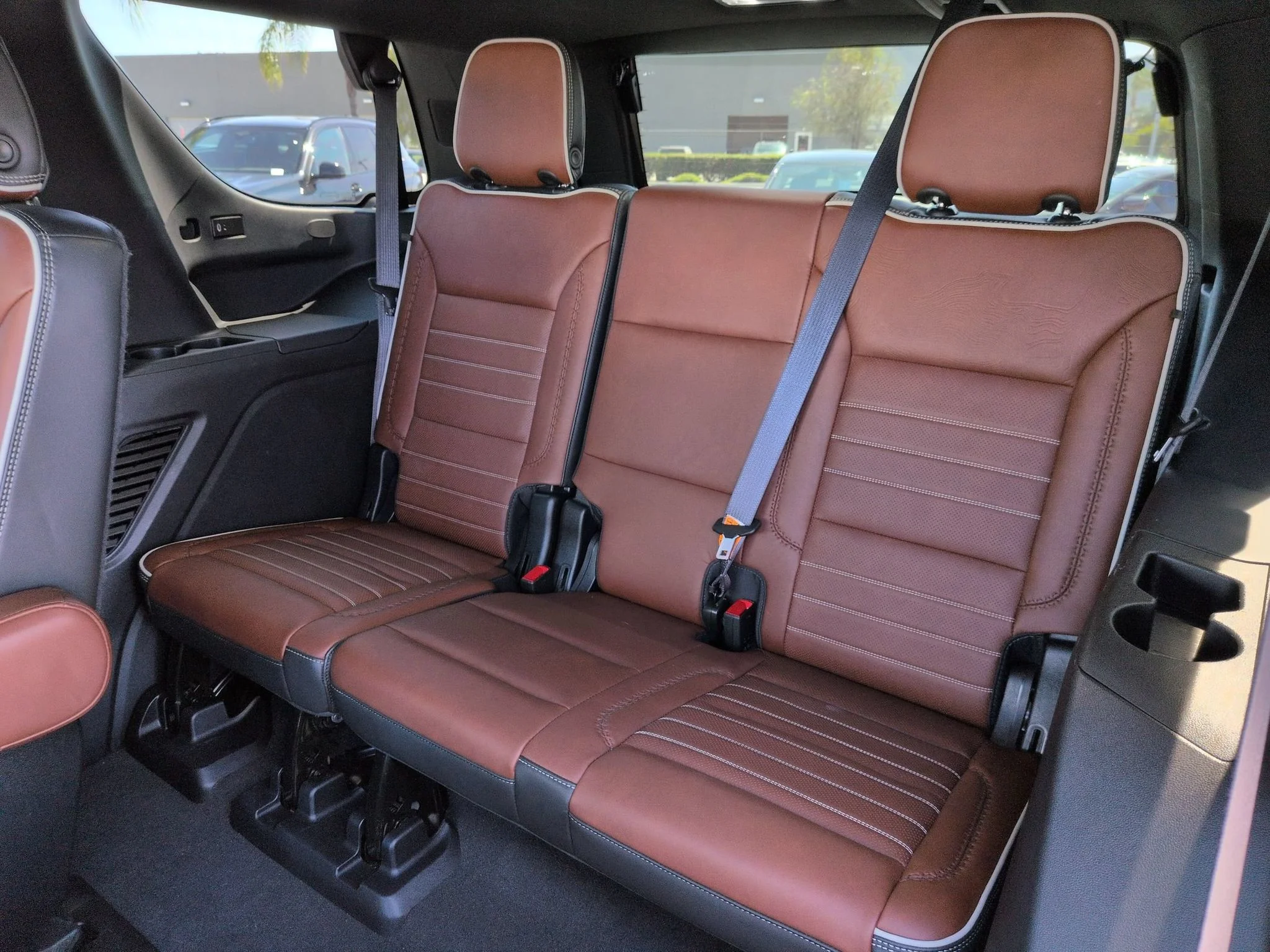 Used 2024 ONYX BLACK GMC Denali Ultimate image 31
