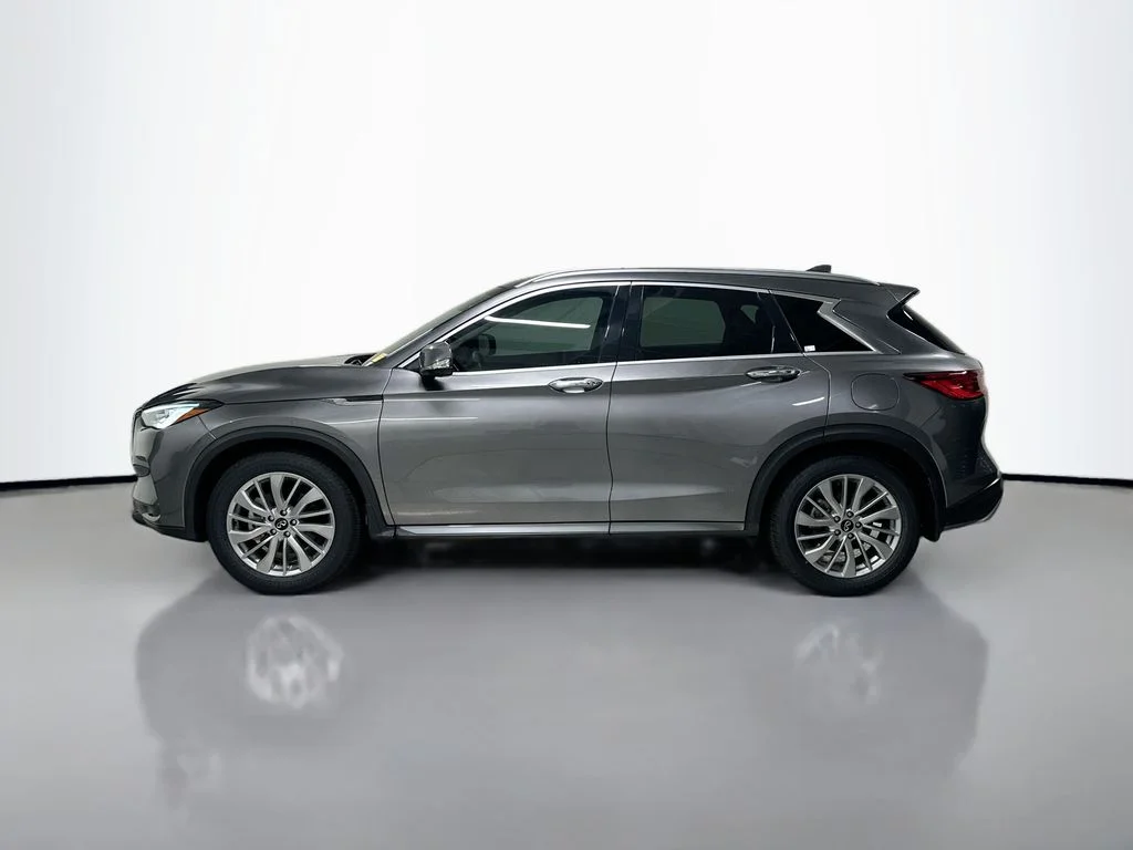 Certified Used 2023 Graphite Shadow INFINITI LUXE image 2
