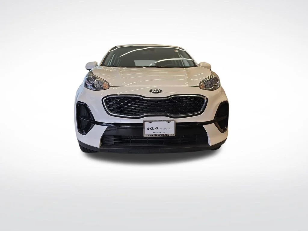 Certified Used 2022 White Kia LX image 12