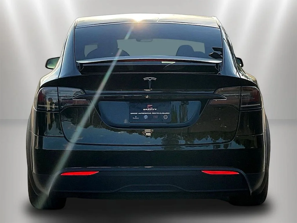 Used 2023 Black Tesla Standard Range image 5