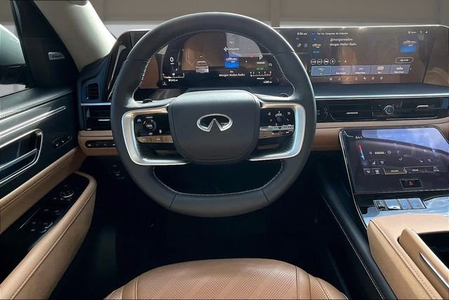 Used 2026 Silver INFINITI LUXE image 5