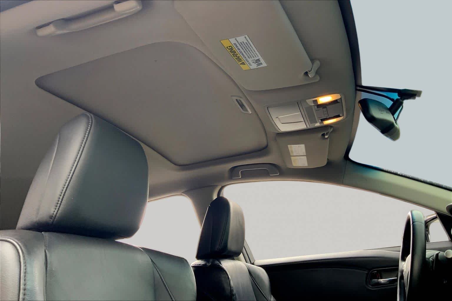 Used 2013 Crystal Black Pearl Acura Tech Pkg image 13