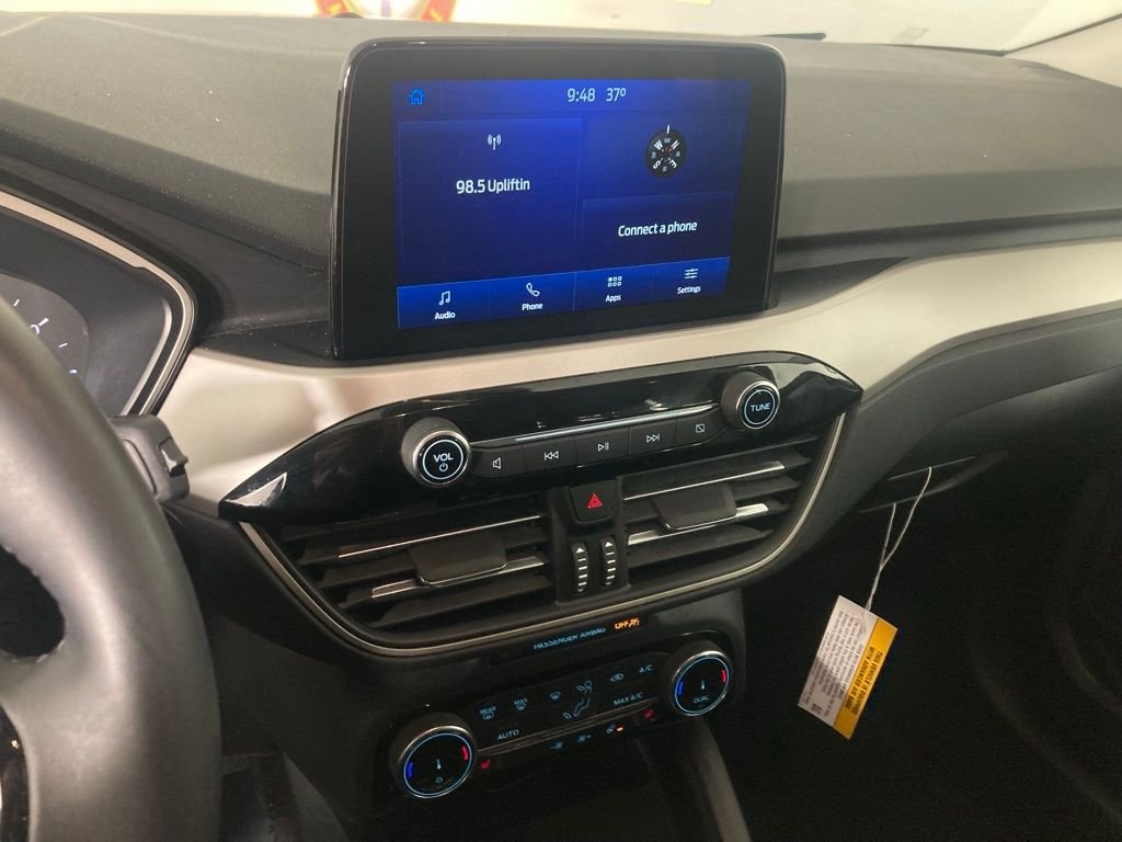 Used 2022 Ford Escape SEL with VIN 1FMCU9H67NUB71838 for sale in Elk River, Minnesota