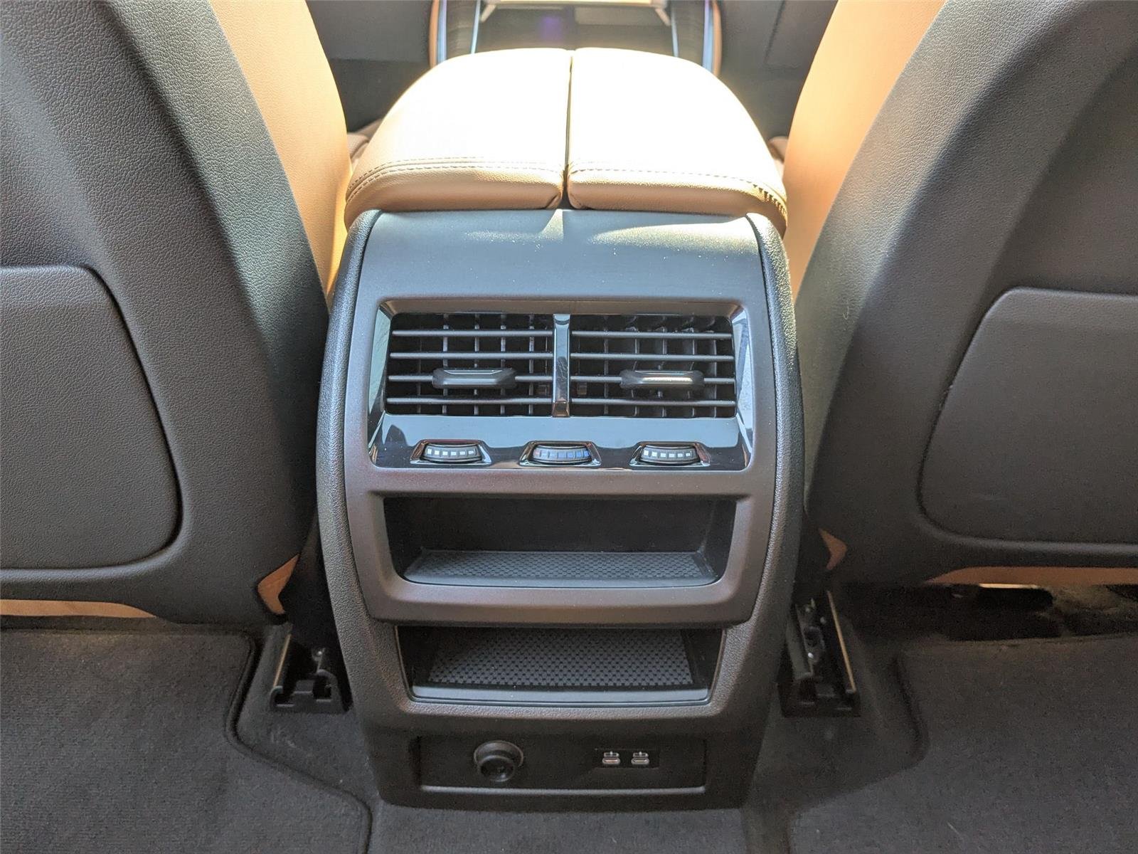 Certified Used 2024 Skyscraper Grey Metallic BMW xDrive40i image 27