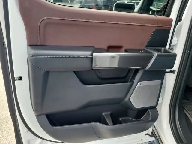 Used 2023 White Ford Lariat image 11