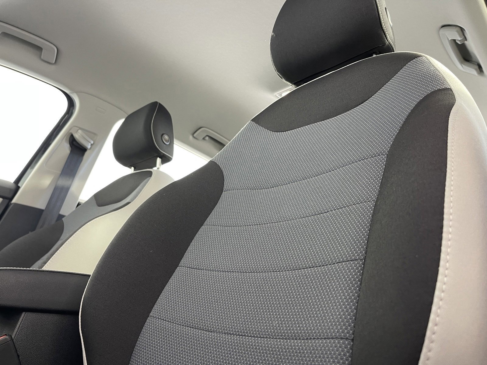 2025 Volkswagen Taos S - Photo 20