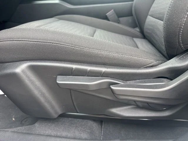 2025 Chevrolet Equinox LT - Photo 13