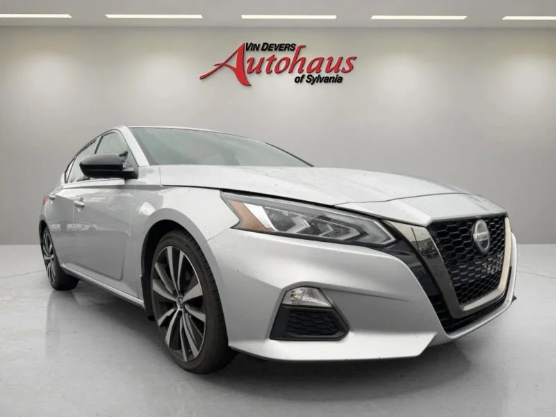 2020 Nissan Altima