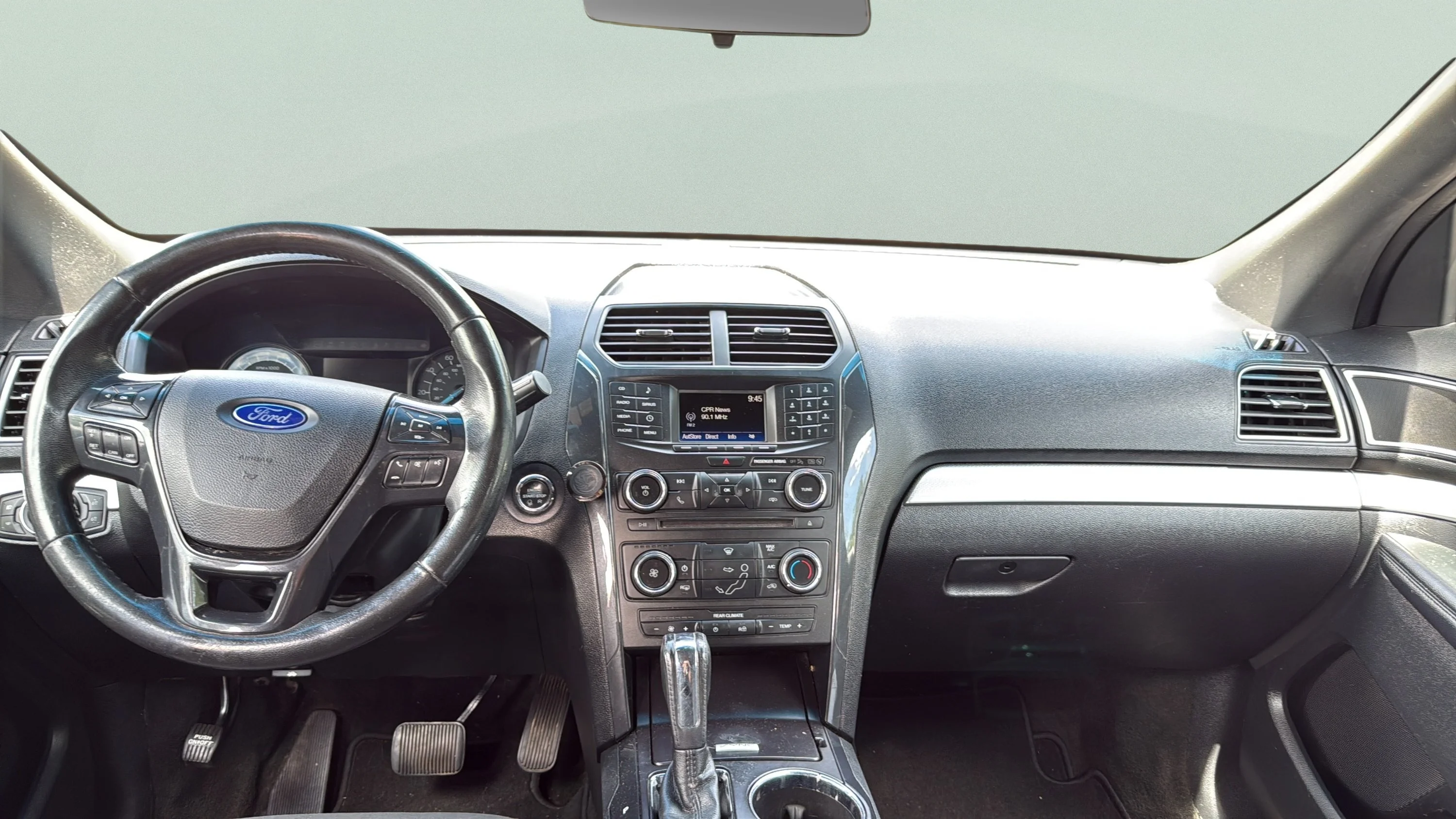 Used 2016 Red Ford XLT image 9