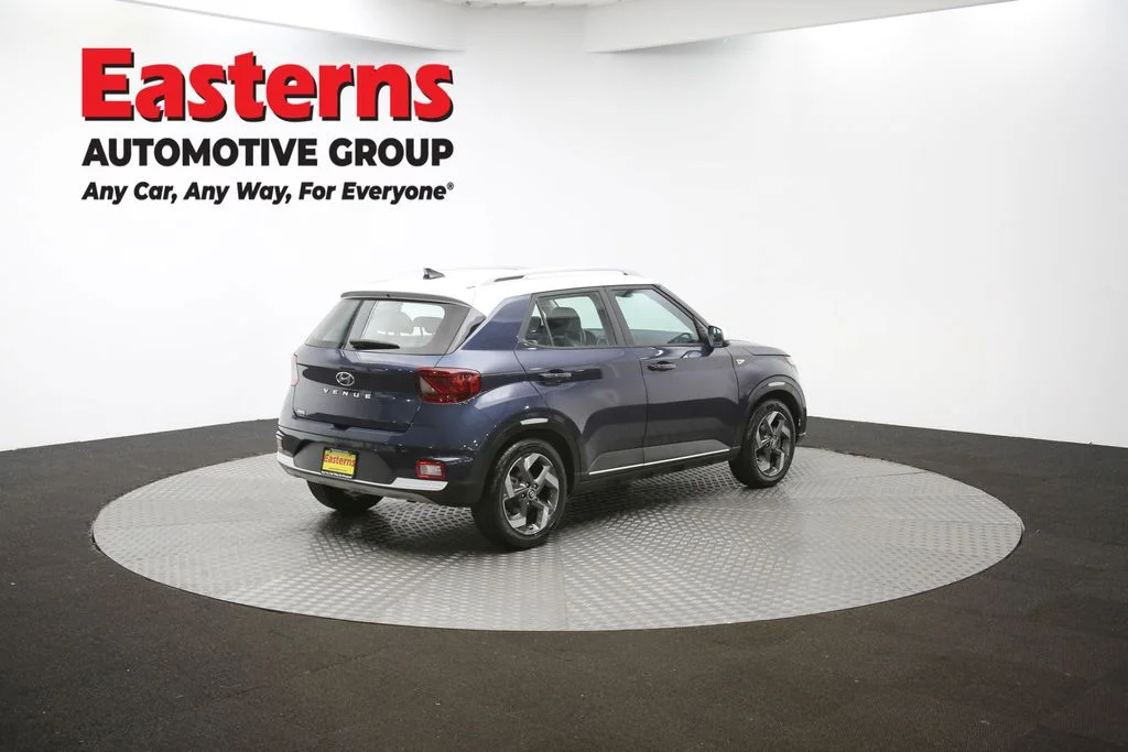 Used 2021 Blue Hyundai Denim image 39