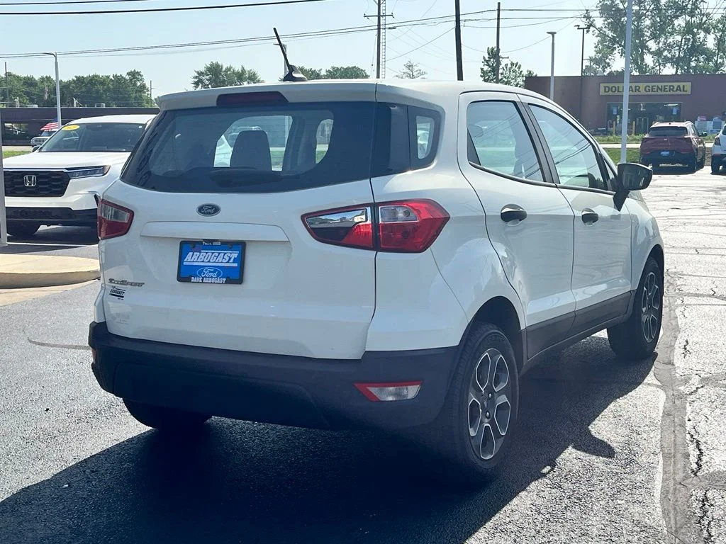 Used 2021 White Ford S image 7