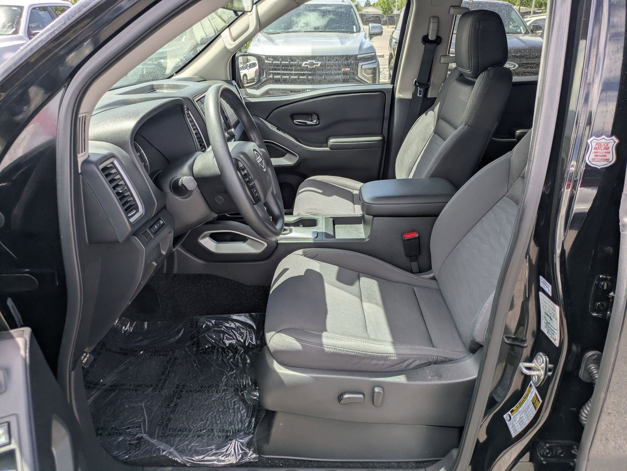 Used 2023 Super Black Nissan SV image 15