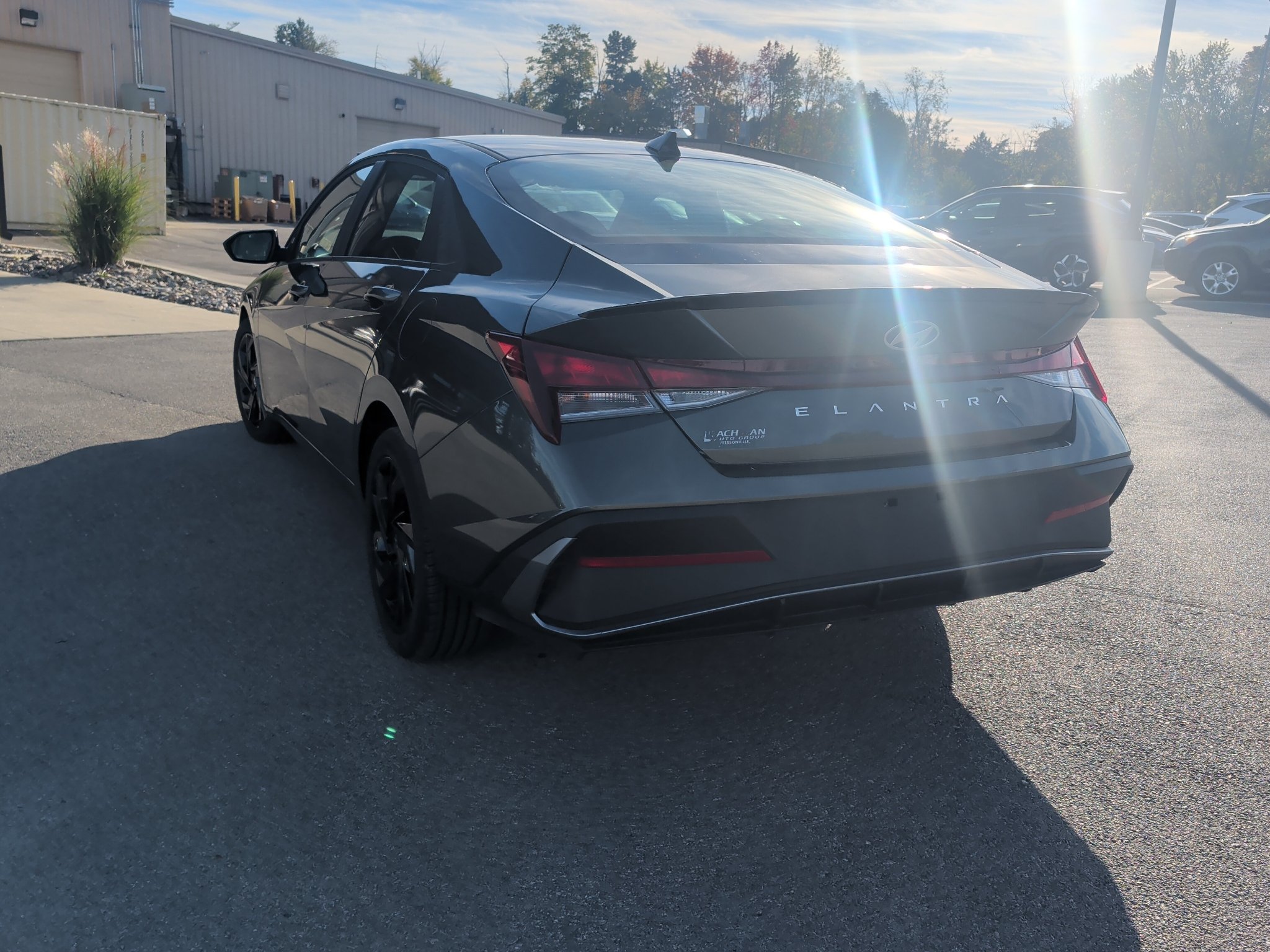 Used 2026 Amazon Gray Hyundai SEL Sport image 3
