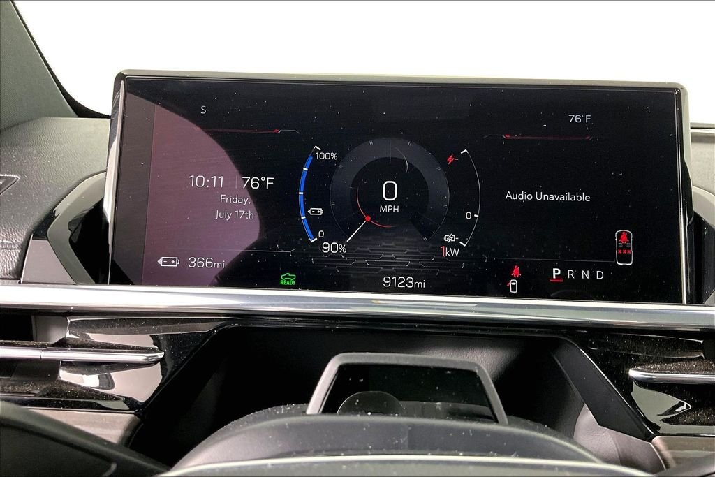 Used 2025 White GMC Denali image 12