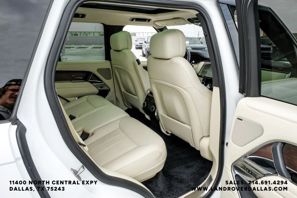 Certified Used 2023 Fuji White Land Rover SE image 41